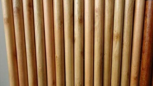 varnished-broom-stick-501_-_copy